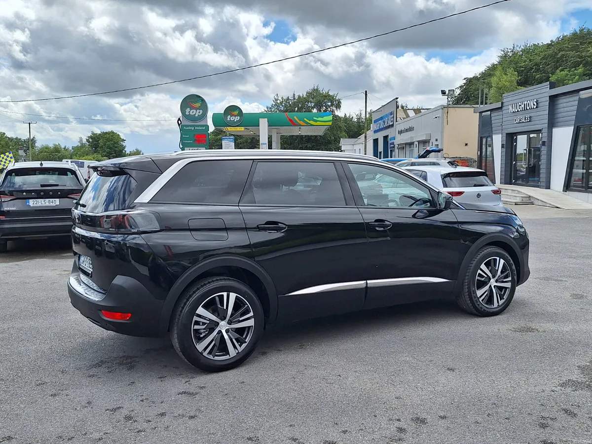Peugeot 5008 1.5 Disel Auto Allure *High Spec - Image 3