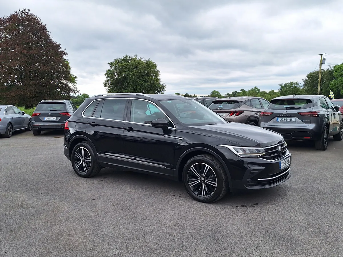 Tiguan 2.0 Tdi *High Spec/App Connect/Sat Nav - Image 1