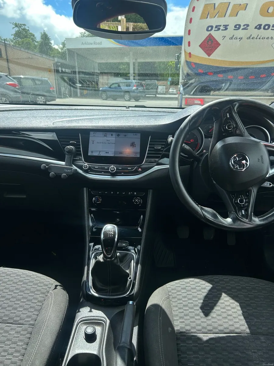 Vauxhall Astra 1.6ctdi - Image 5