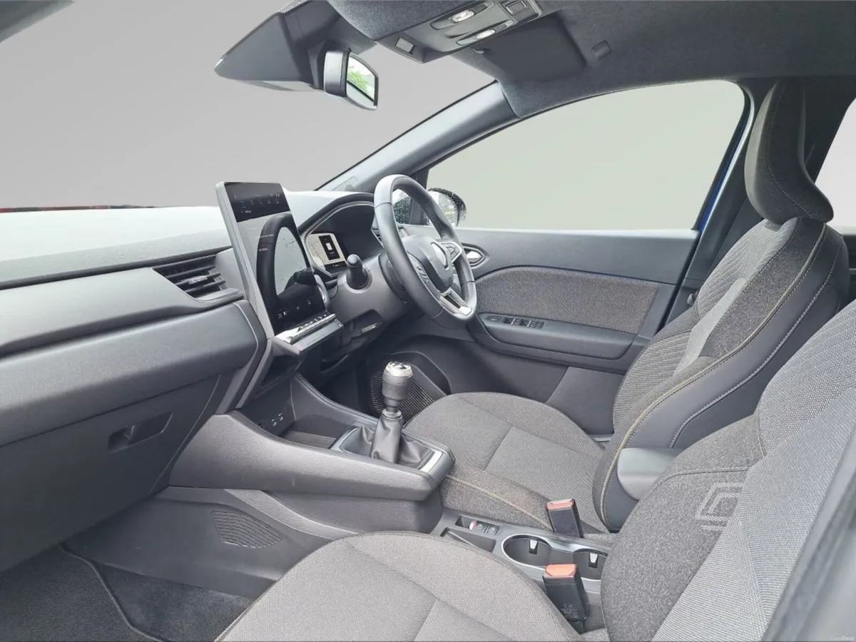 Renault Captur TCe 90 Techno - Image 4