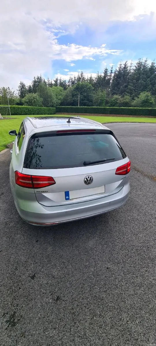 Volkswagen Passat 2.0 TDI GT DSG – Panoramic Roof - Image 2