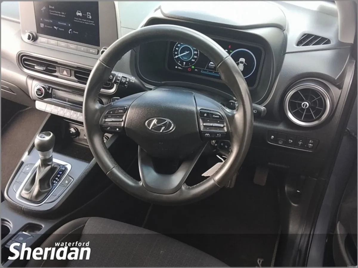 Hyundai KONA 1.6 HYBRID Executive Auto - Image 2