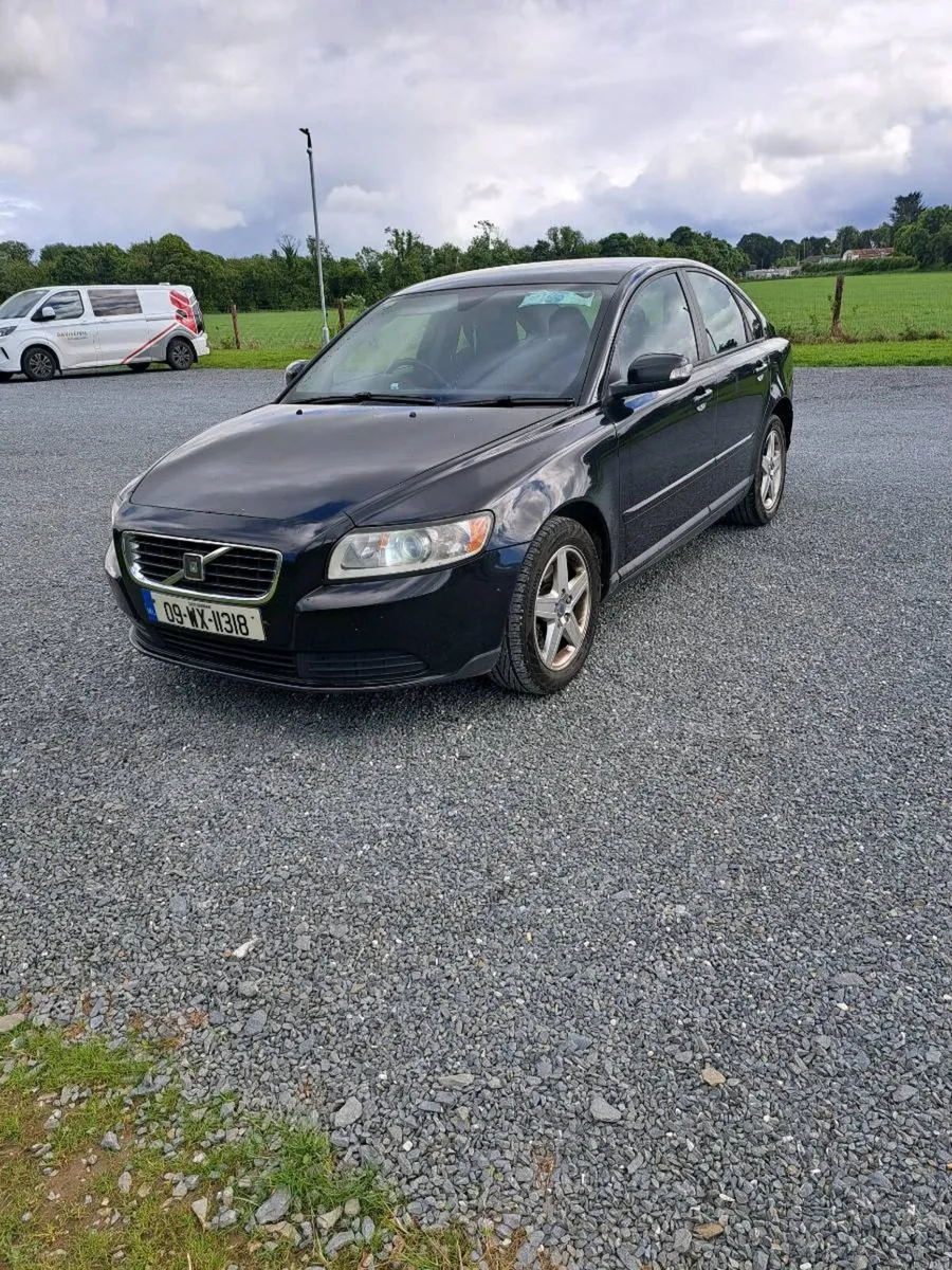 2009 Volvo S40 2.0D "NCT 06-2027" - Image 2