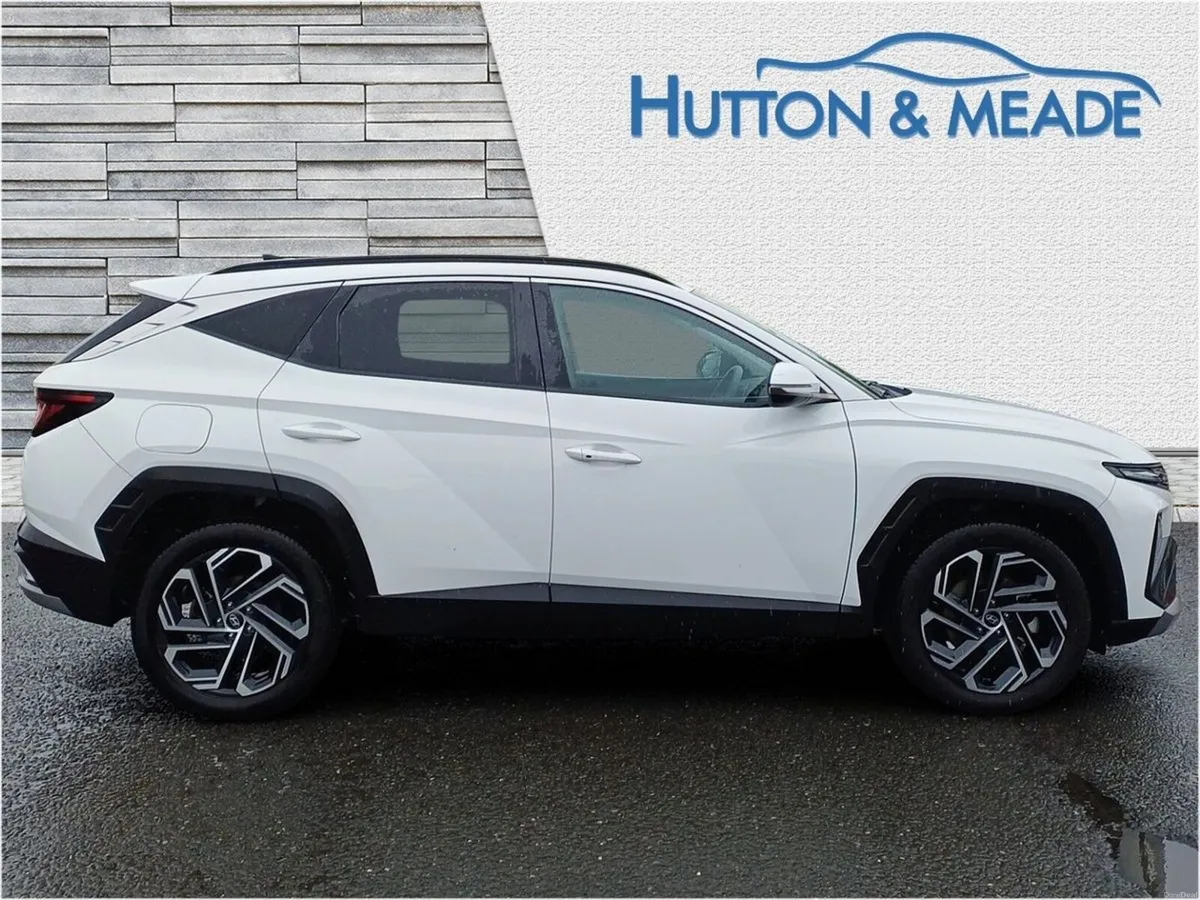 Hyundai Tucson Executive PHEV 1.6 Petrol 5dr - Image 6