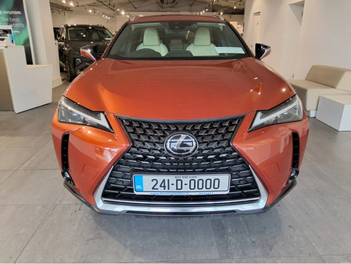 Lexus UX 300E PREMIUM + PLUS  ** Long Range 72.8kW - Image 5