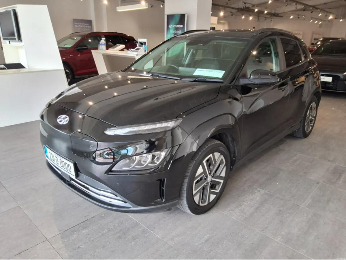Hyundai KONA EV ULTIMATE SPEC **  Long Range Batte - Image 4