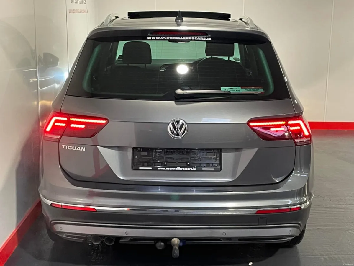 Volkswagen Tiguan HIGHLINE 2.0 TDI MANUAL 6SPEED F - Image 5