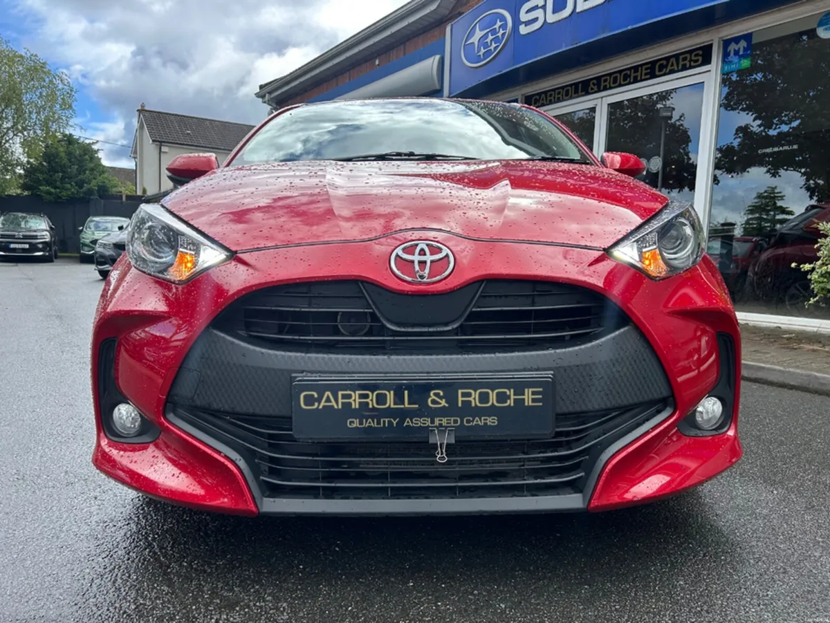 Toyota Yaris 1.0 LUNA 5-Door Hatchback | Full Warr - Image 4