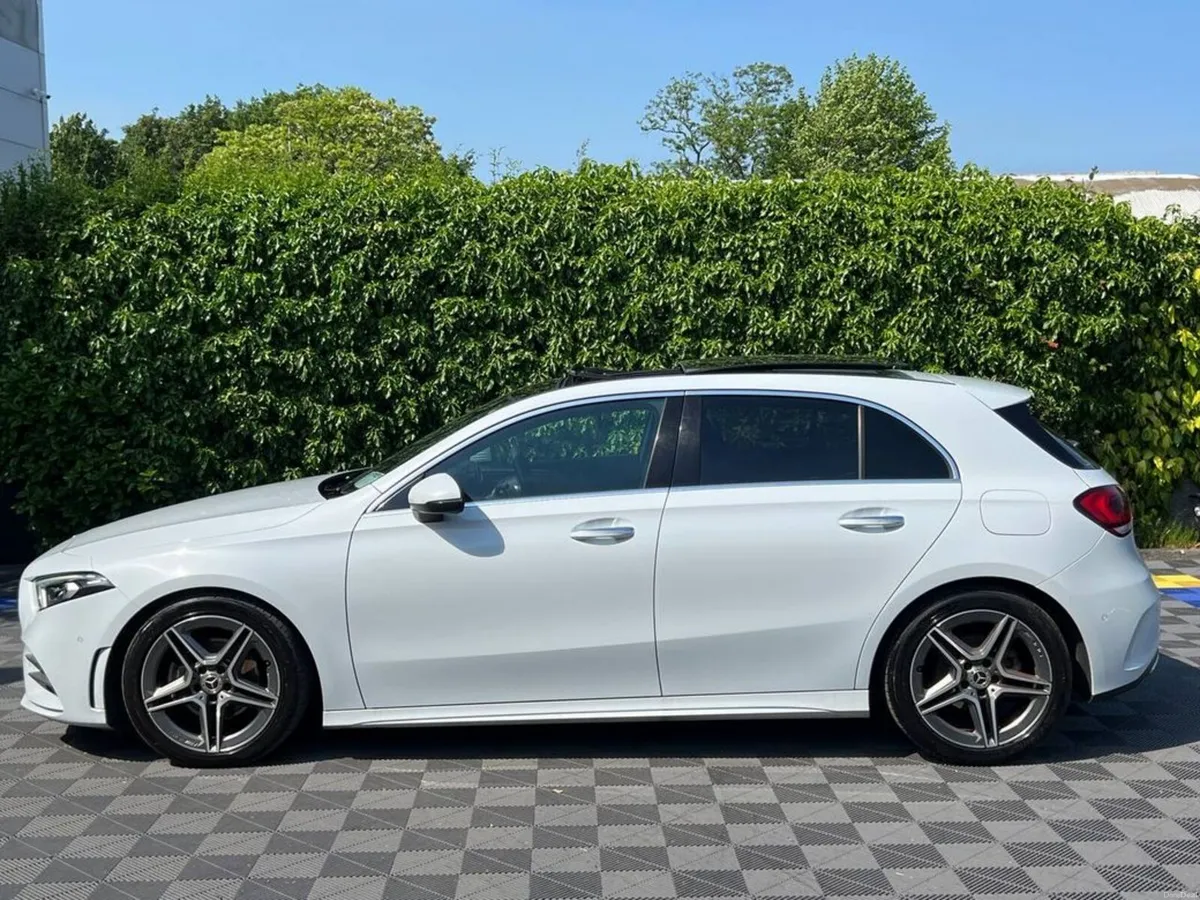 Mercedes-Benz A-Class A200d AMG-LINE PREMIUM PLUS - Image 4