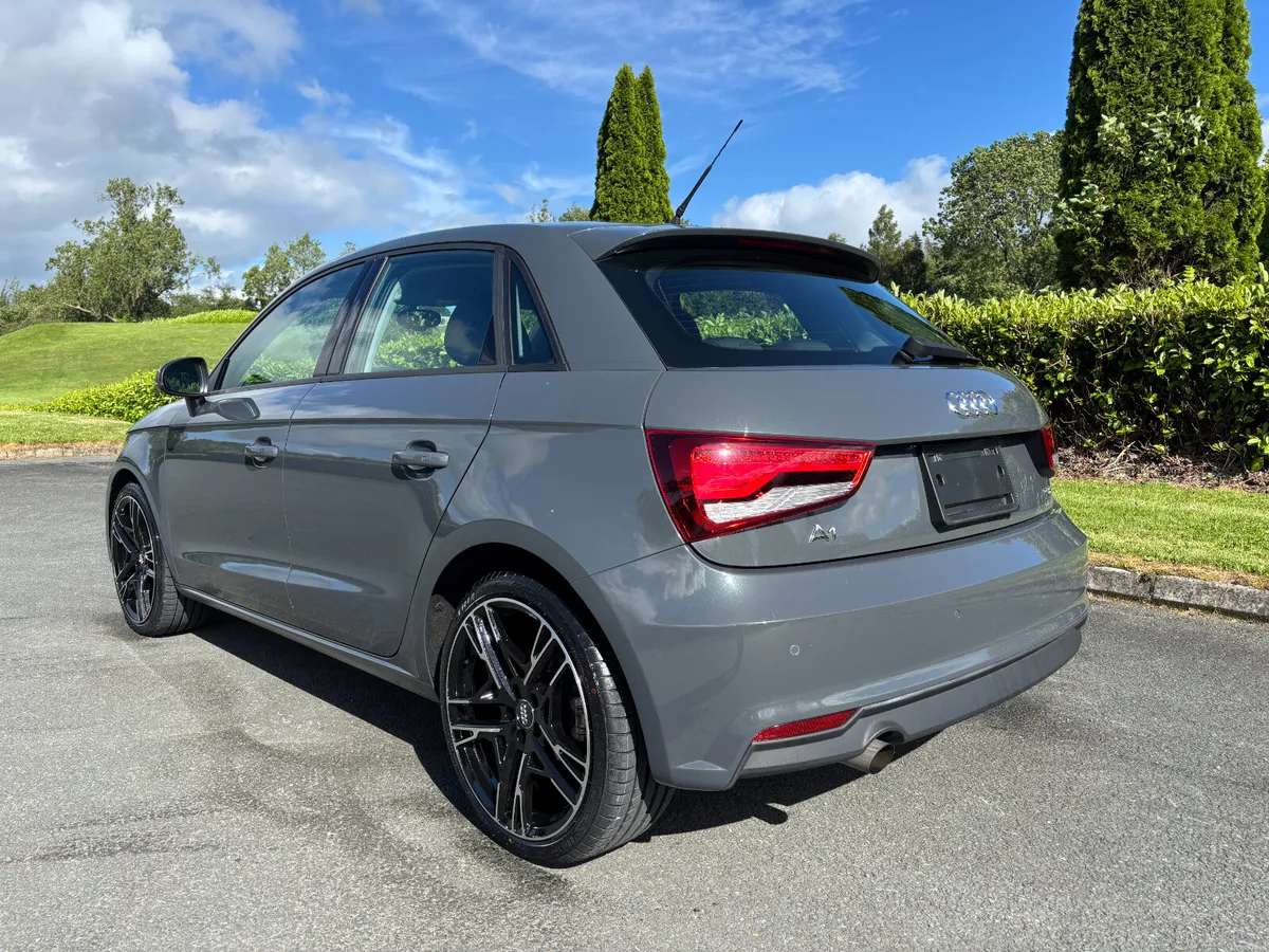 AUDI A1 1.0 TFSI AUTO 2016 - Image 3