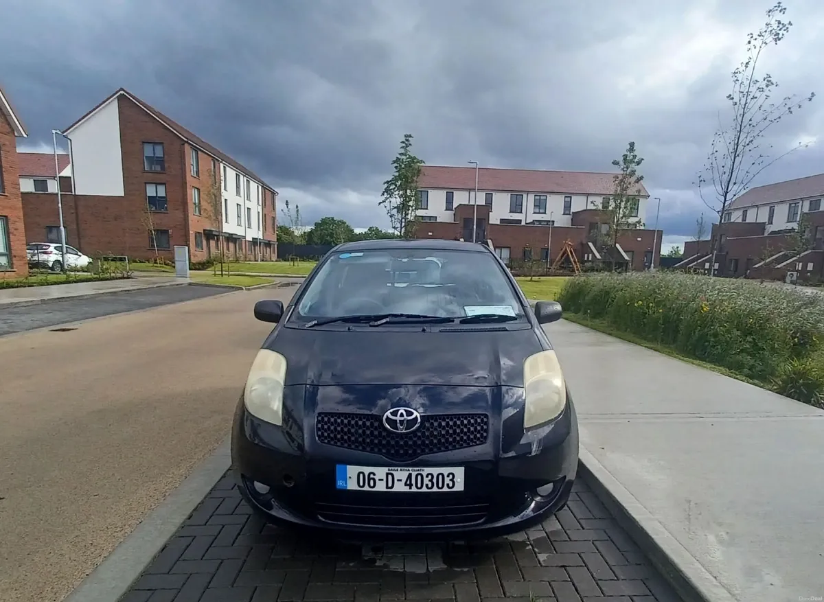 Toyota Yaris 2006 - Image 1