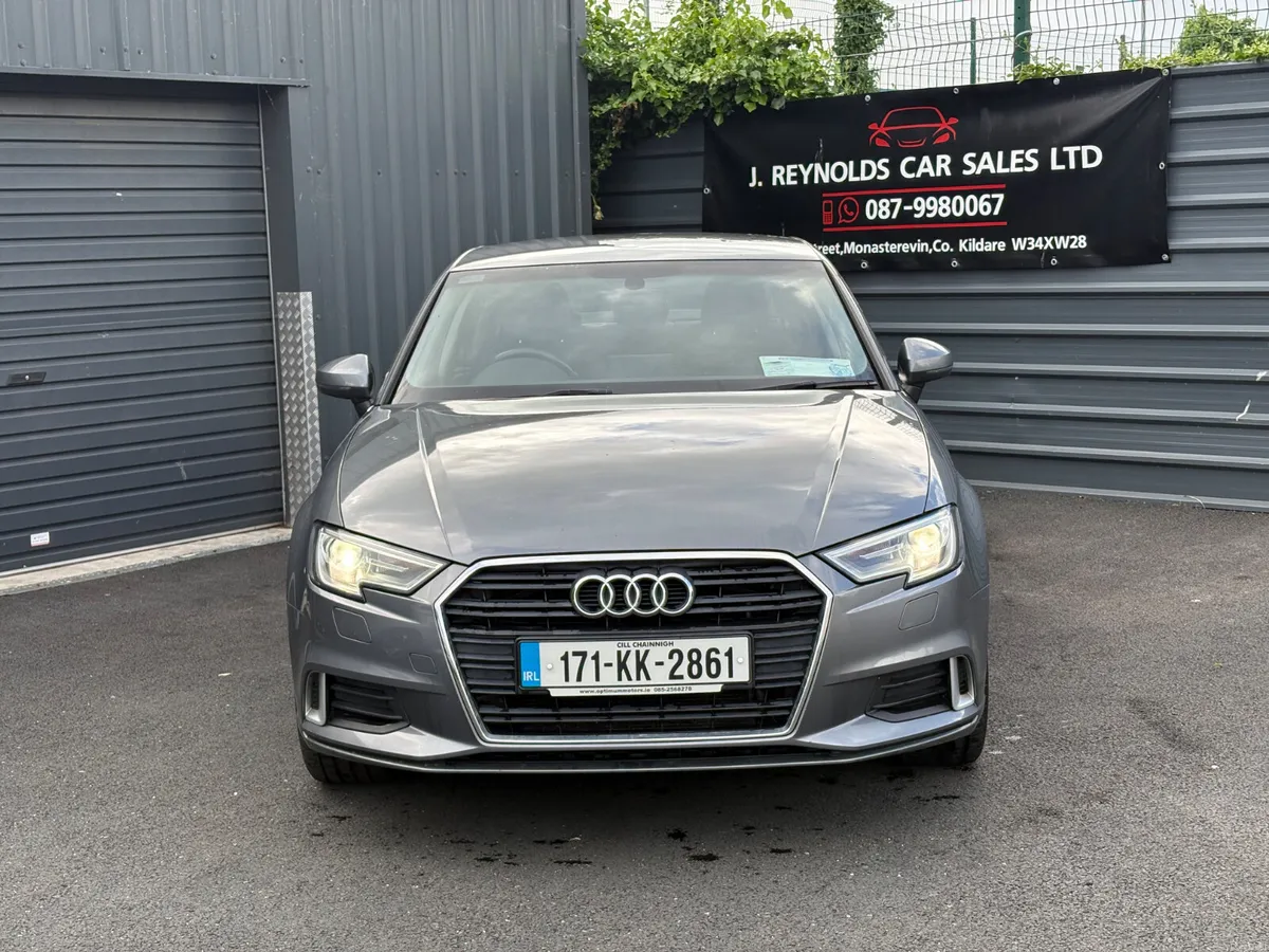 Audi A3 sport line saloon 1.6 TDI - Image 2