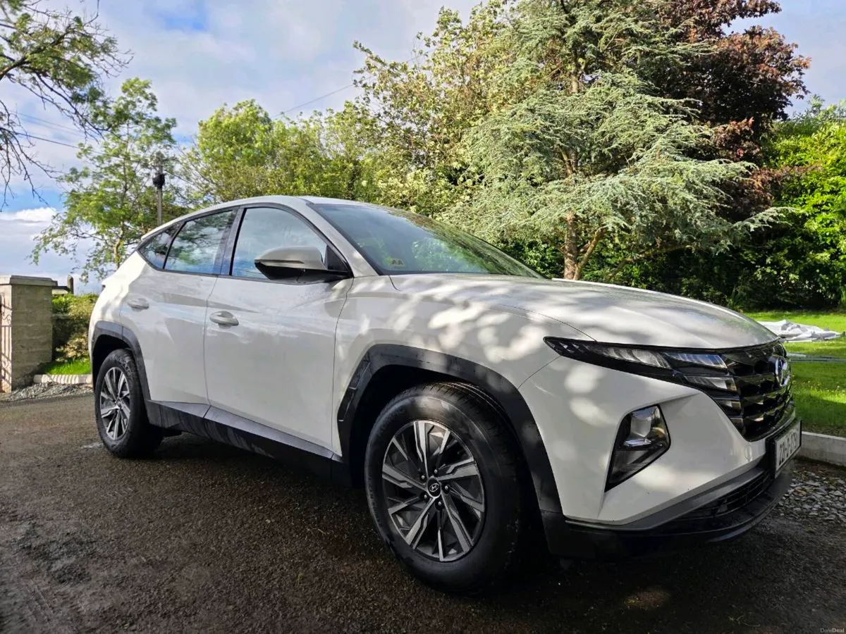 221 HYUNDAI TUCSON COMFORT PLUS - Image 2