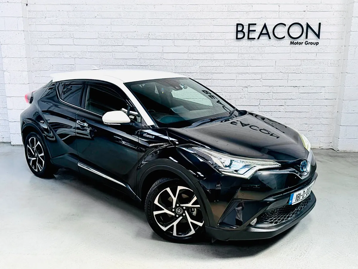 2018*8,000 MILES*HYBRID SPORT TOYOTA C-HR SELF CHA - Image 2