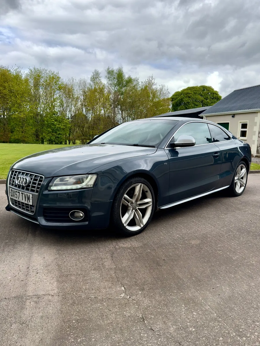 2007 Audi S5 Quattro manual - Image 3