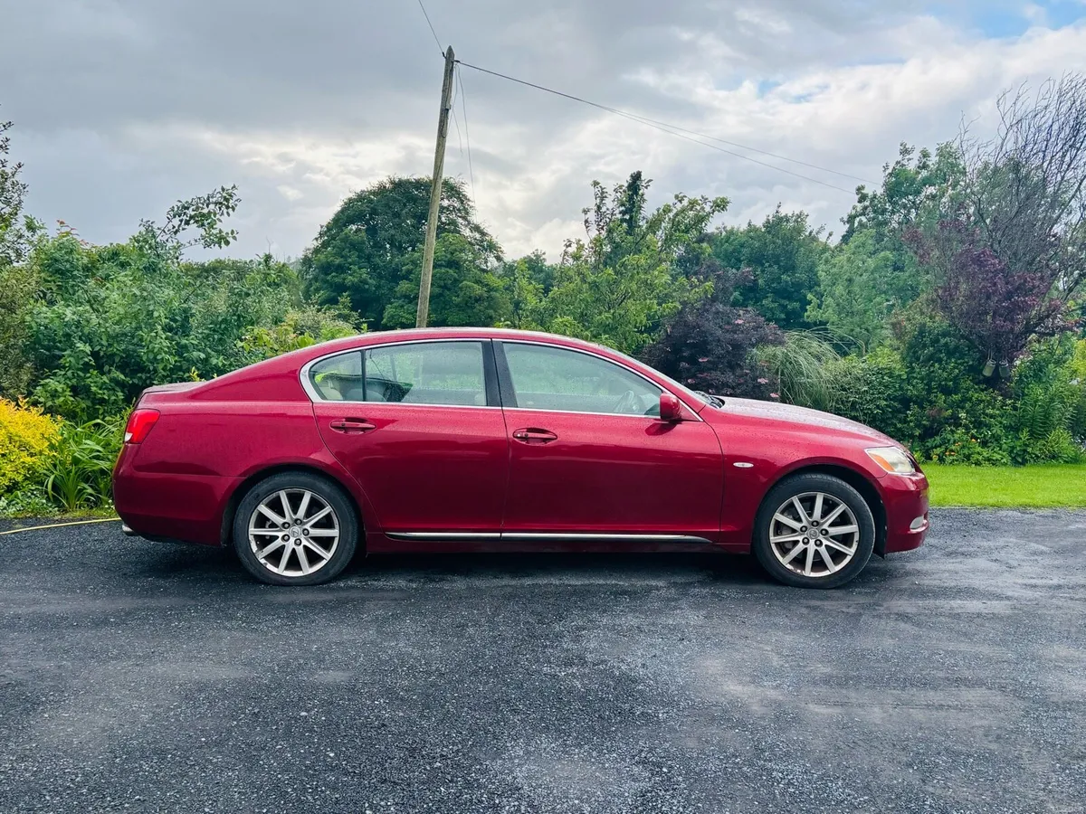 Lexus GS300 - Image 2