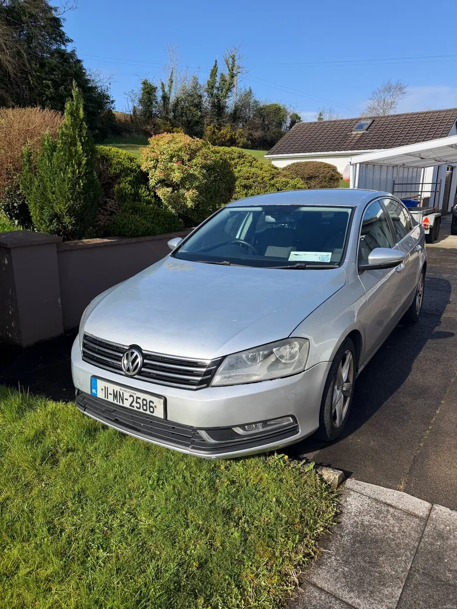 Volkswagen Passat 2011 - Image 1
