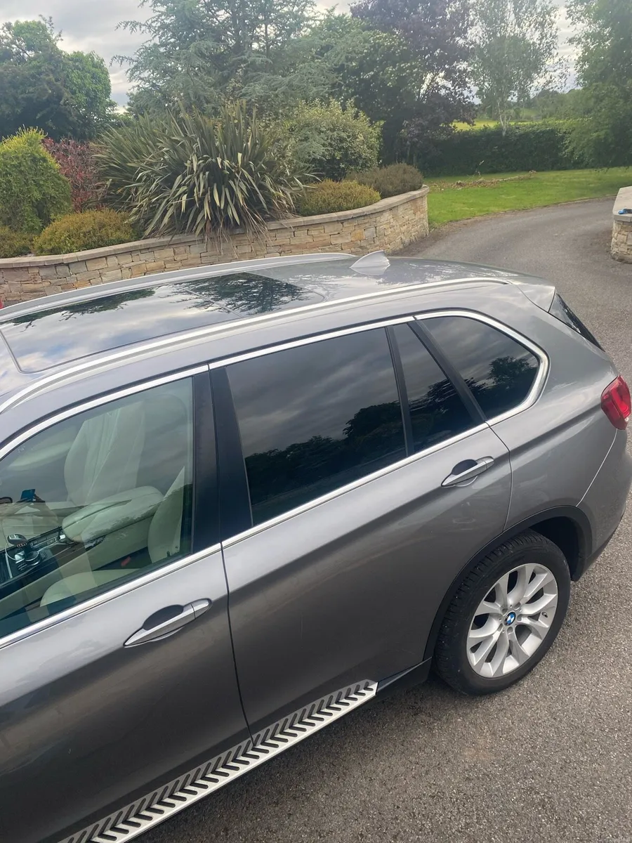 BMW X5 - Image 4