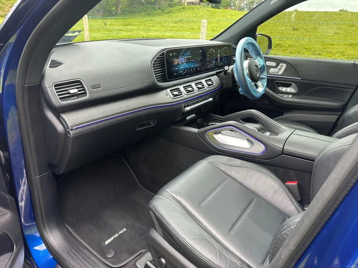 221 Mercedes-Benz GLE 2022 - Image 3