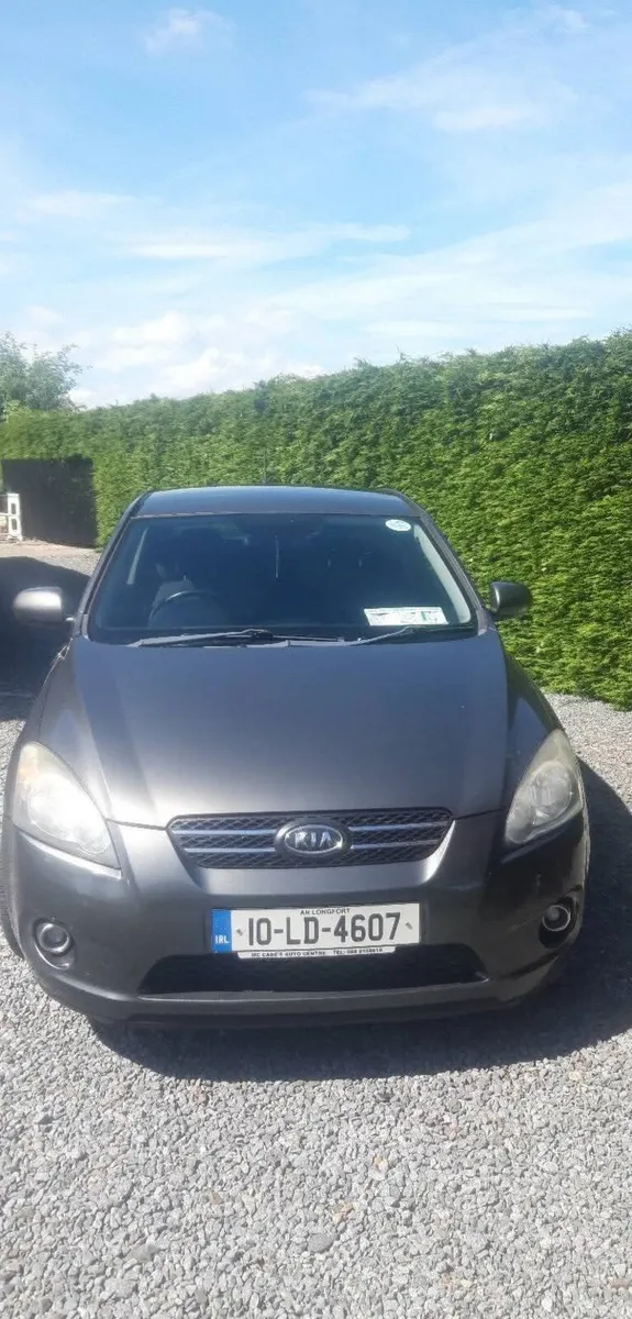 Kia Ceed 2010 - Image 1