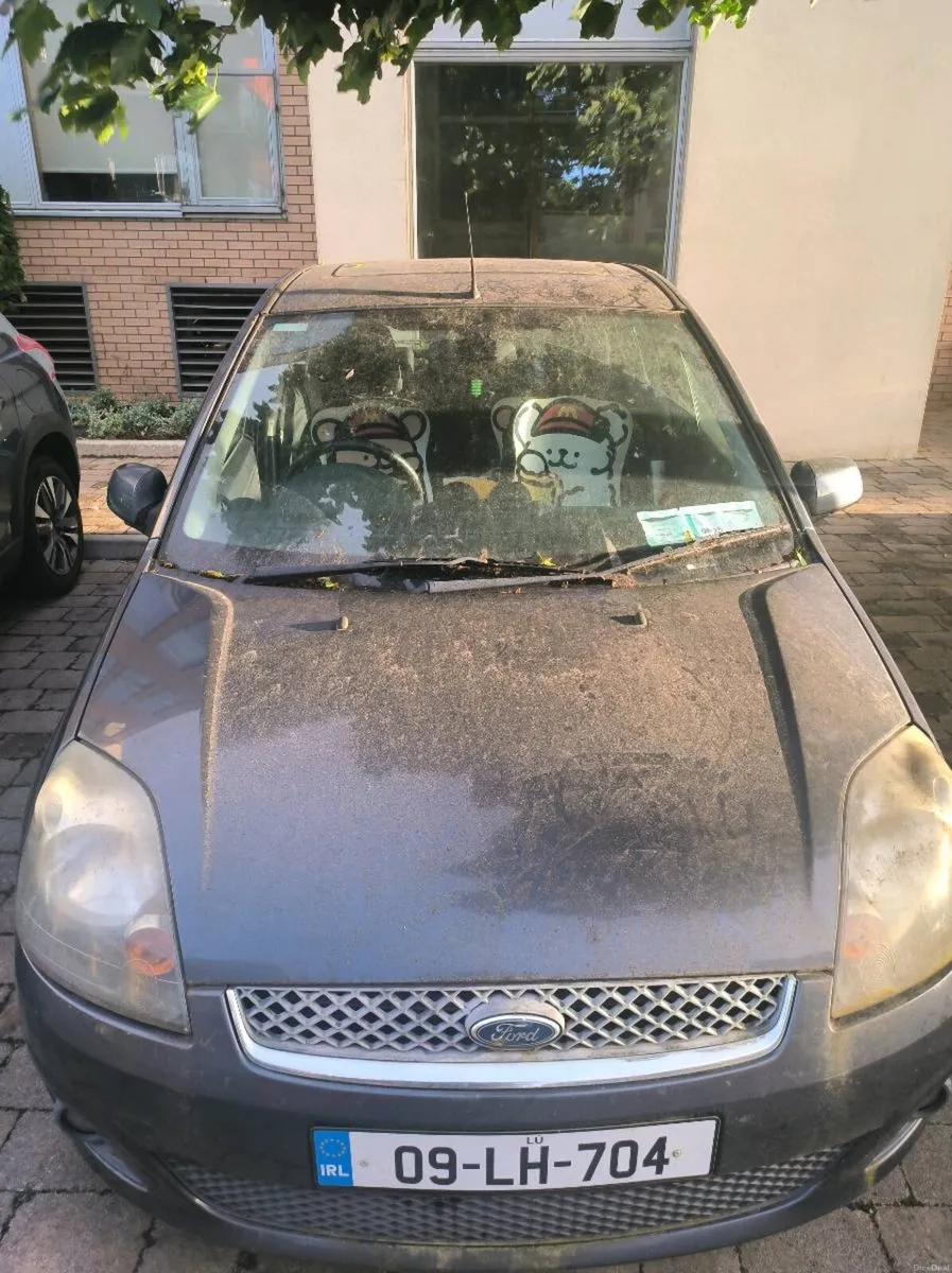Ford fiesta 2005 - Image 2