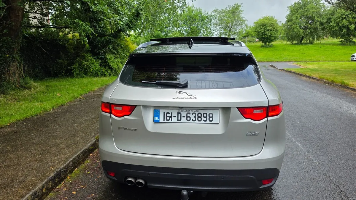Jaguar F-Pace 2016 - Image 3