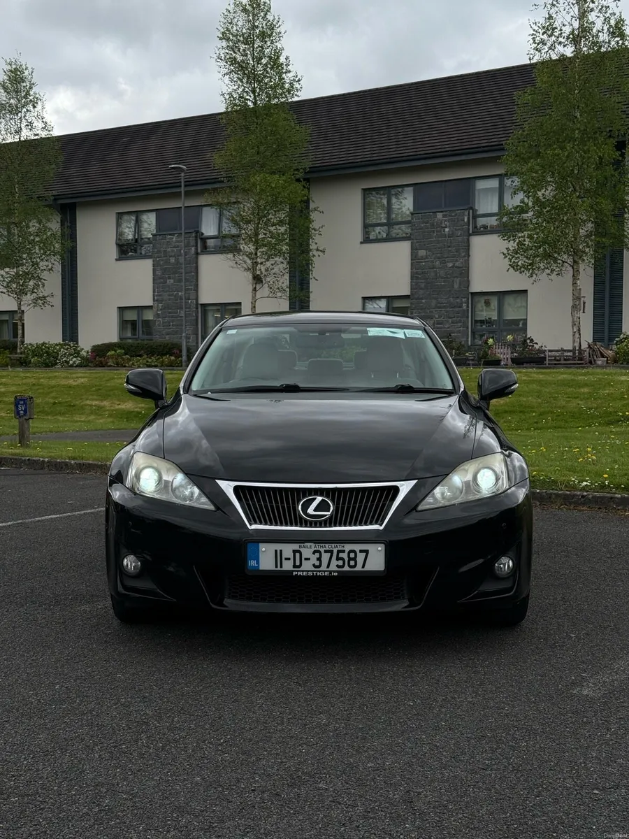 Lexus IS200d MC2 Executive Top Spec - Image 3