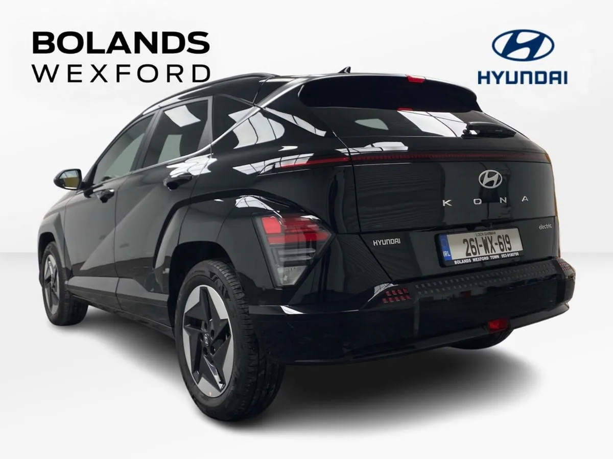 Hyundai KONA EV Platinum 65kWh - Image 4