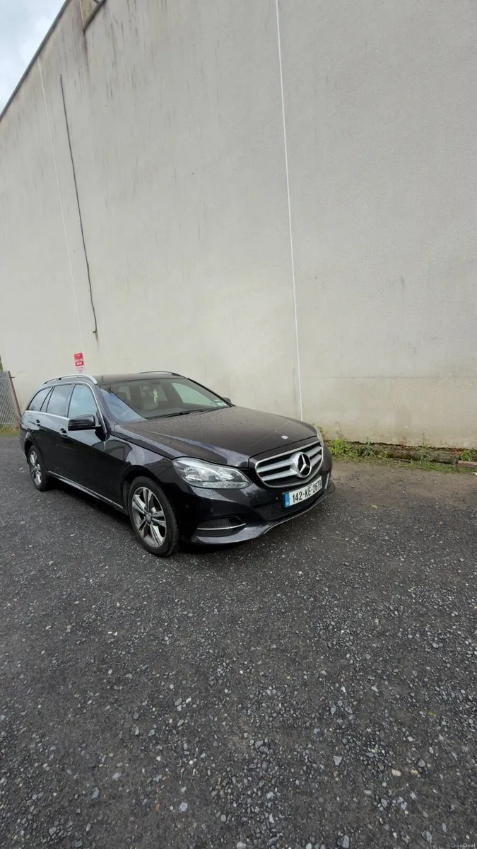 2014 MERCEDES E300 DIESEL NCT 12/2026 TAX 08/2026 - Image 1