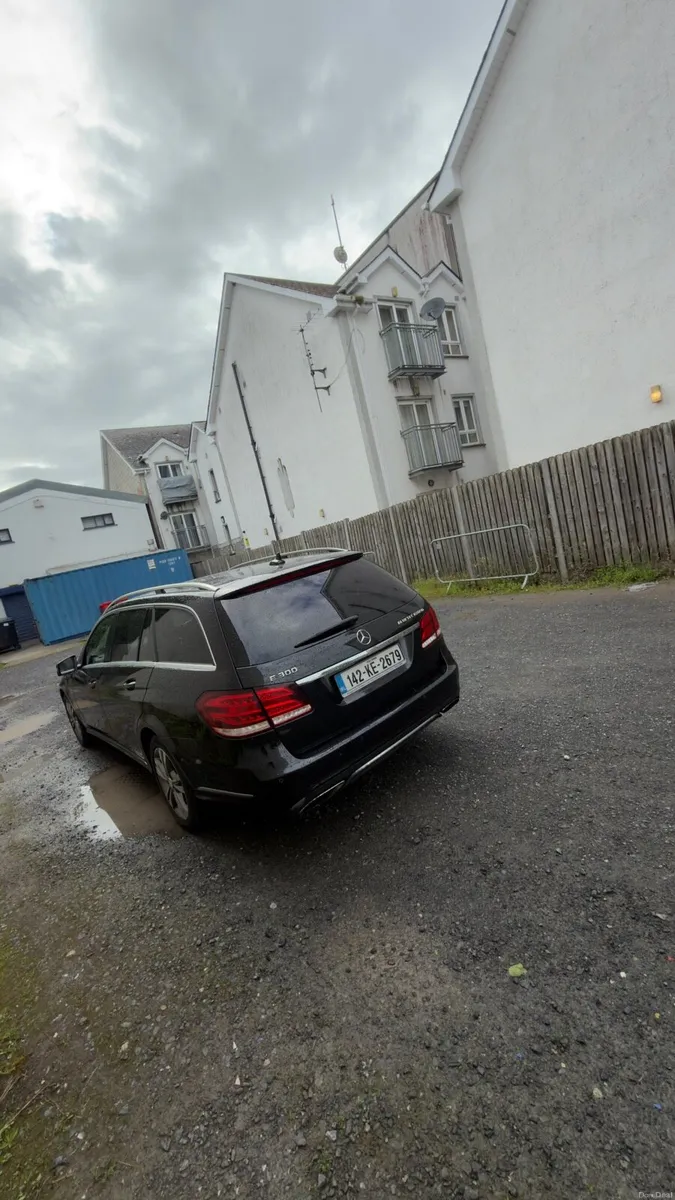 2014 MERCEDES E300 DIESEL NCT 12/2026 TAX 08/2026 - Image 3