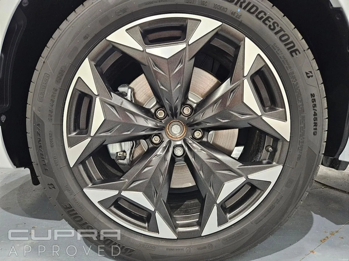 Cupra Terramar V2 EHybrid 204HP DSG 19" Alloys - Image 6