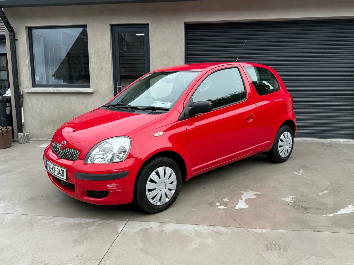 Toyota Yaris 2005 - Image 2