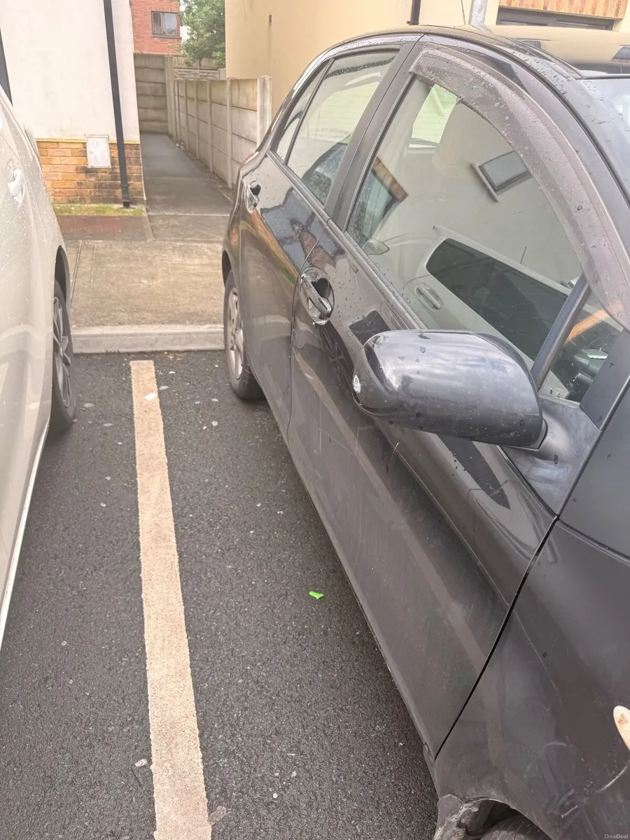 Toyota Yaris 2007 - Image 4