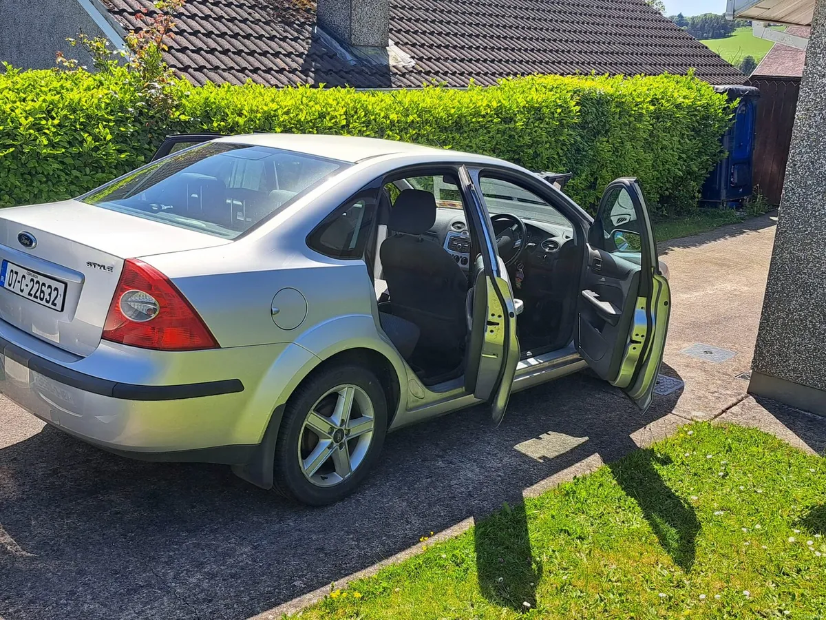 Ford fokus - Image 2