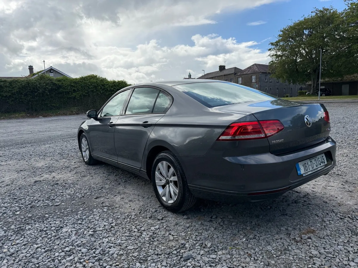 Volkswagen Passat TL1.6TDI 120HP - Image 5