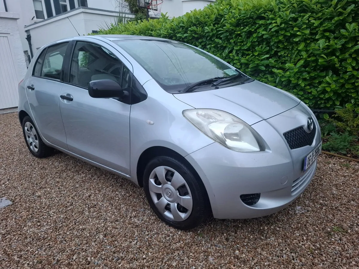 Toyota Yaris 2006 Manual  (Clean, 100K Miles) - Image 2