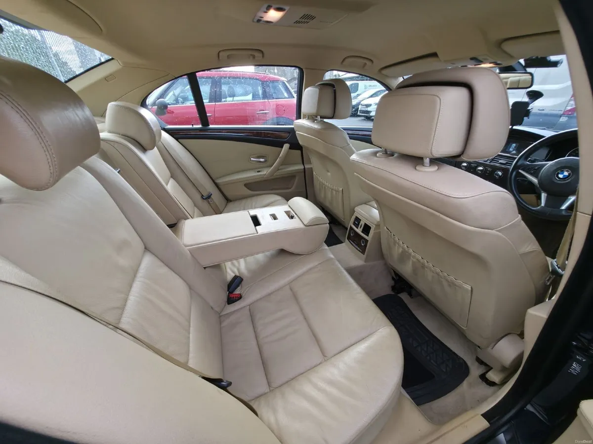 BMW 5-Series 2008 - Image 5