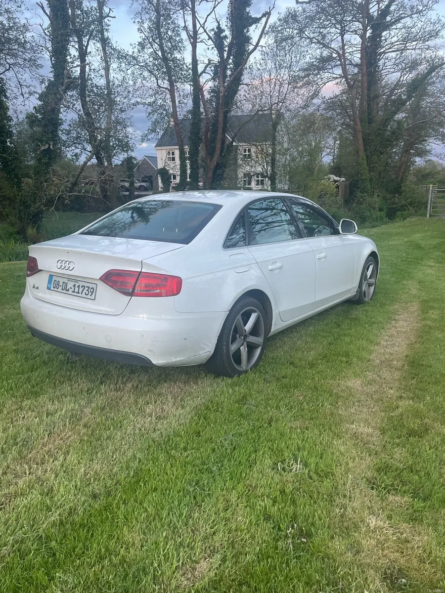 Audi A4 - Image 2