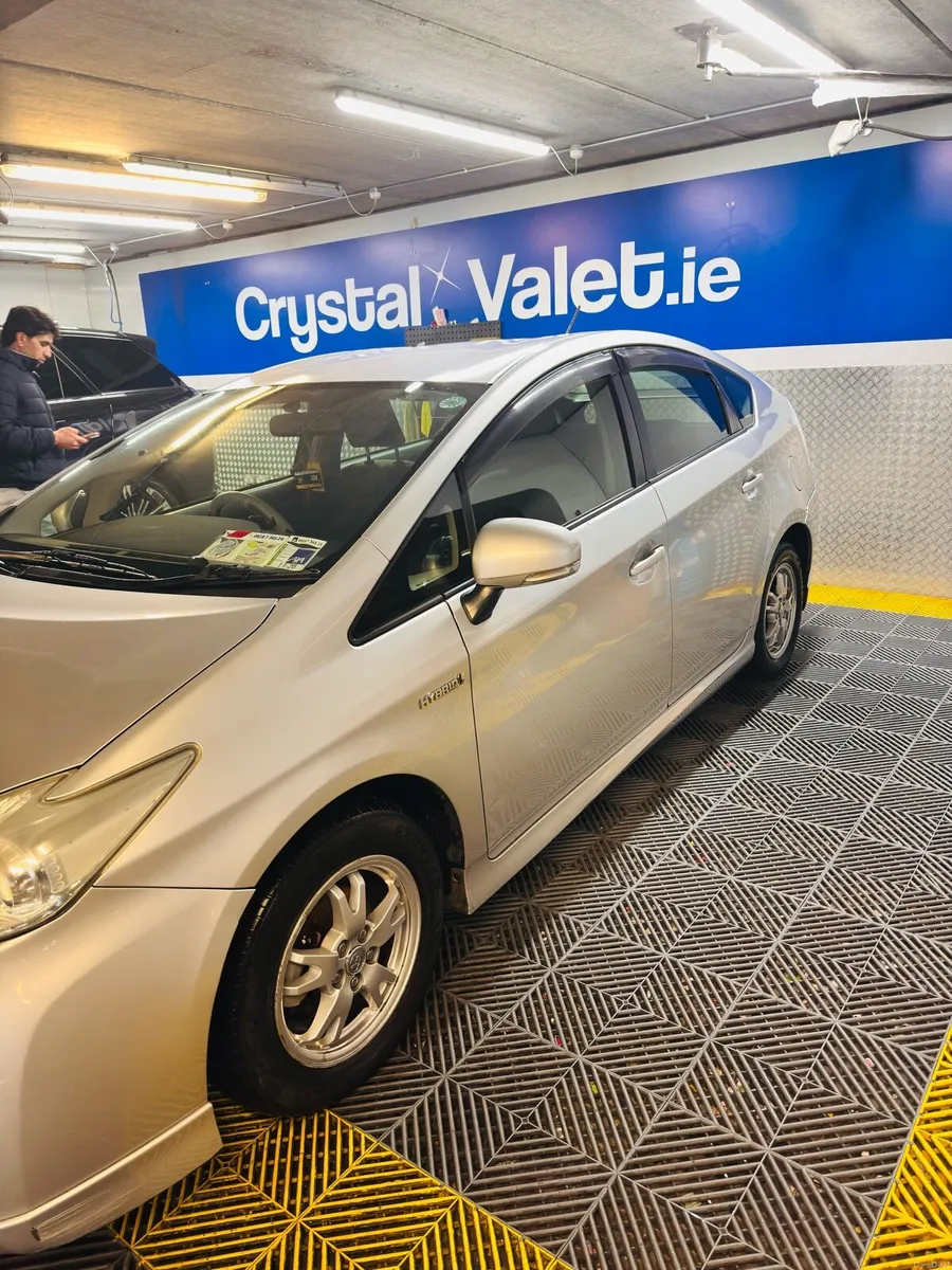 Toyota Prius - Image 3