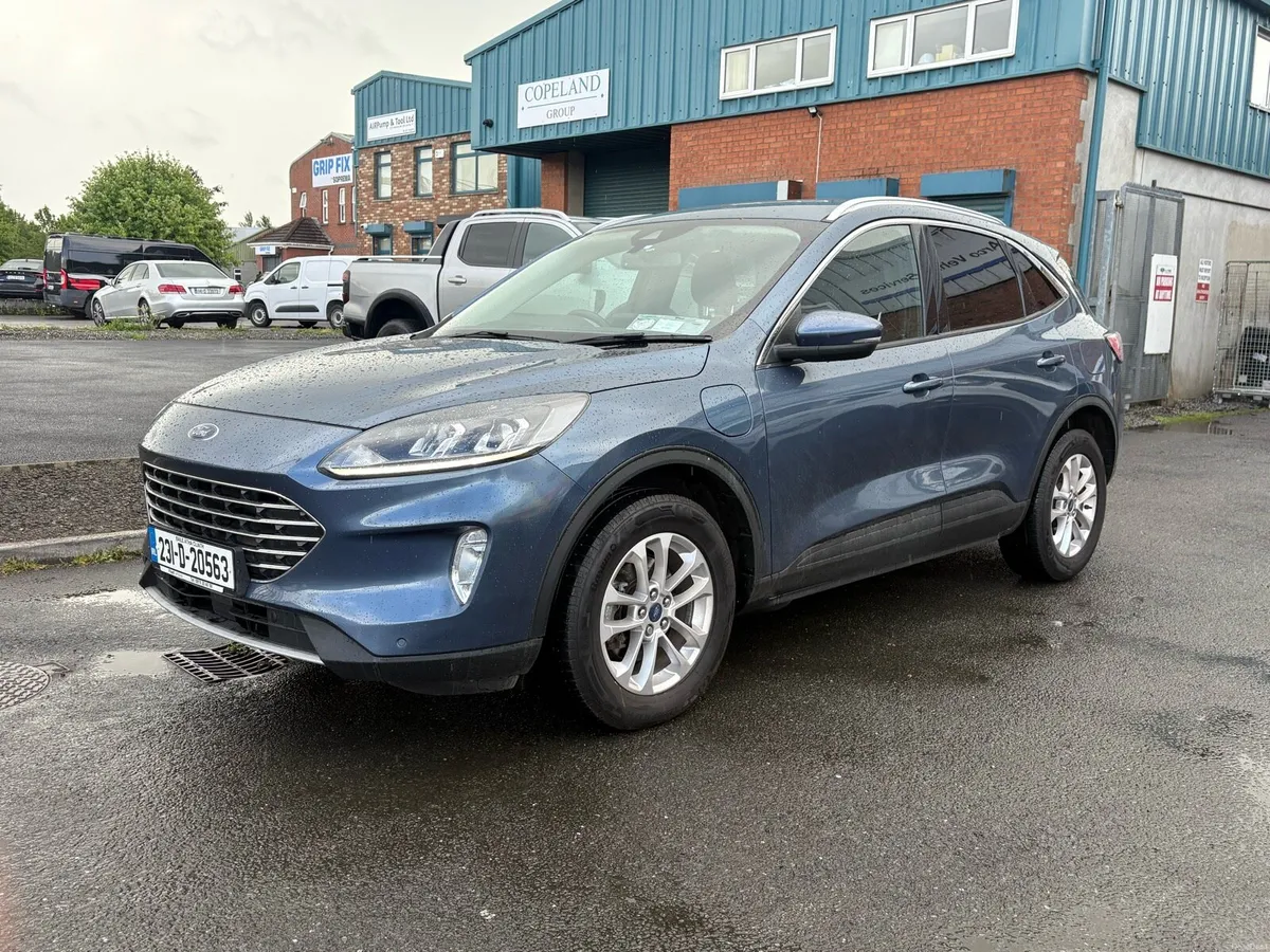Ford Kuga Titanium PHEV Auto - Image 2