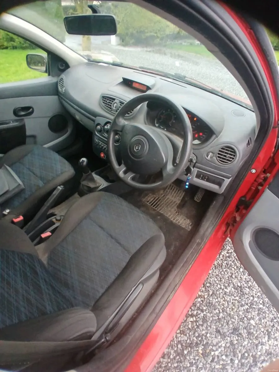 Renault clio - Image 4