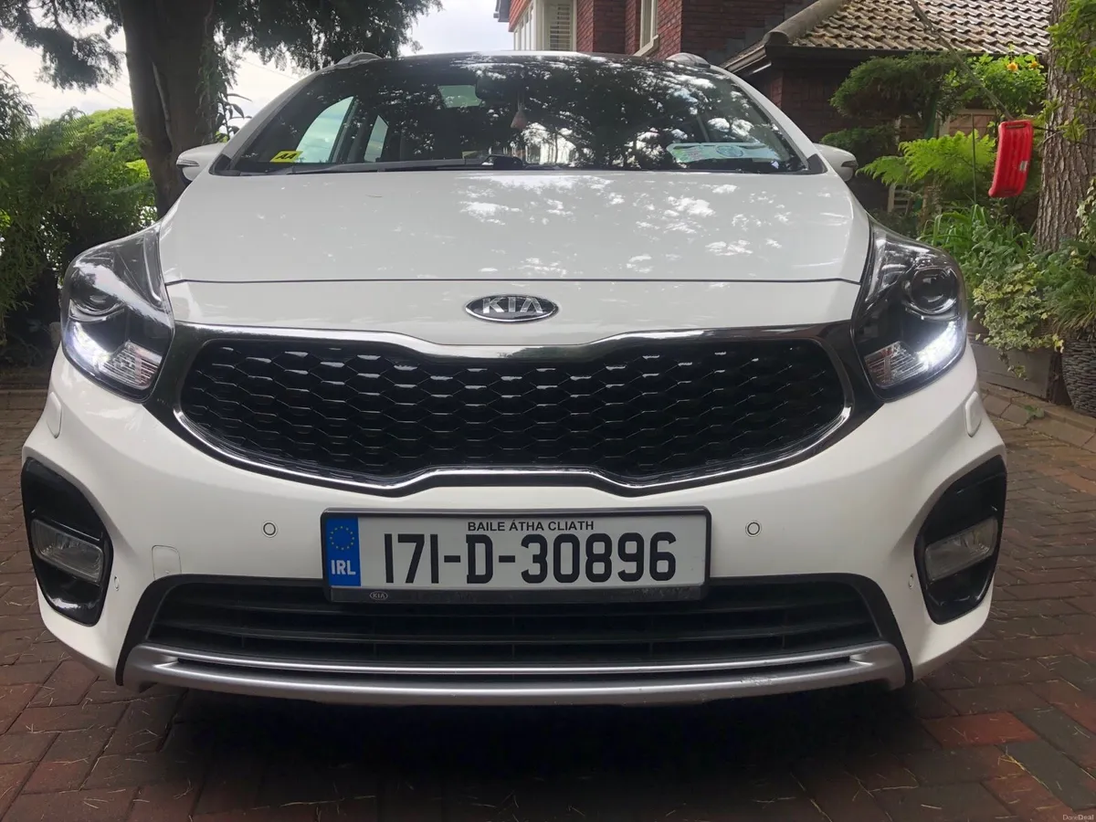 KIA Carens GSE 1.7 7seater - Image 4