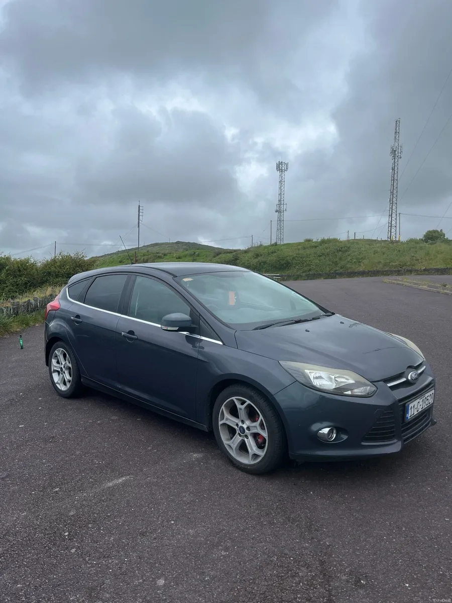 2011 Ford Focus - Image 2