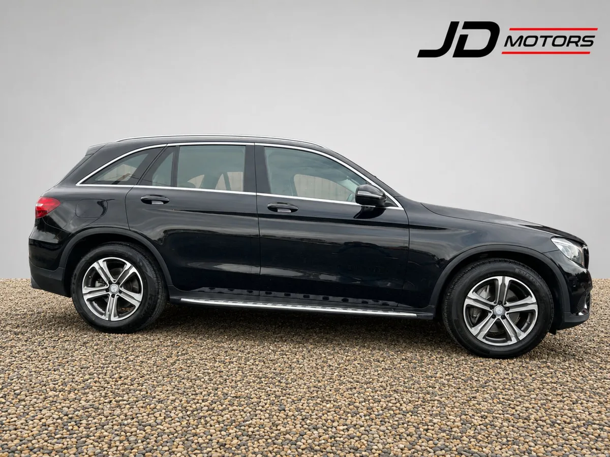 2016 MERCEDES GLC 220 4 MATIC - Image 2
