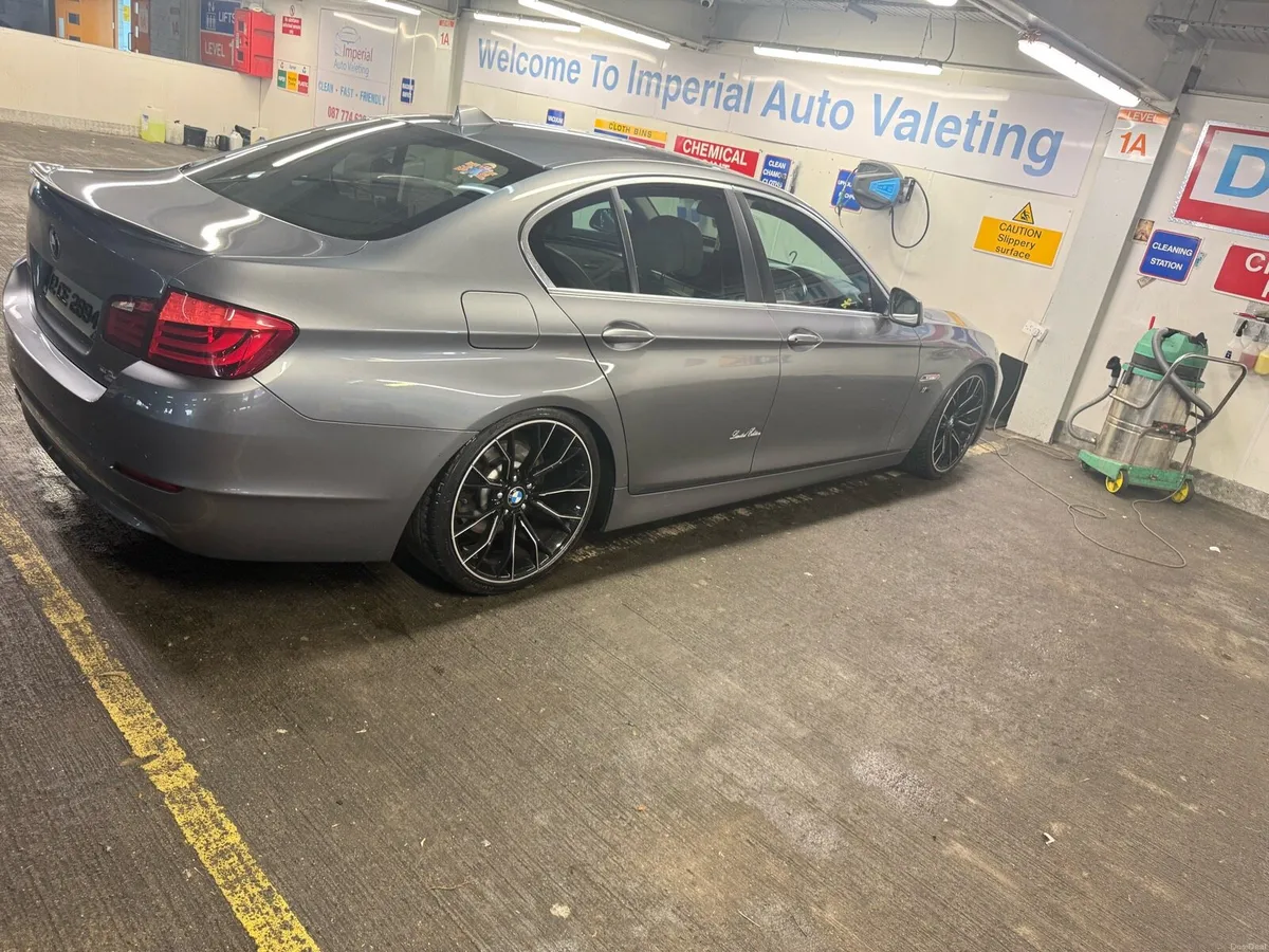 BMW 520d automatic - Image 1