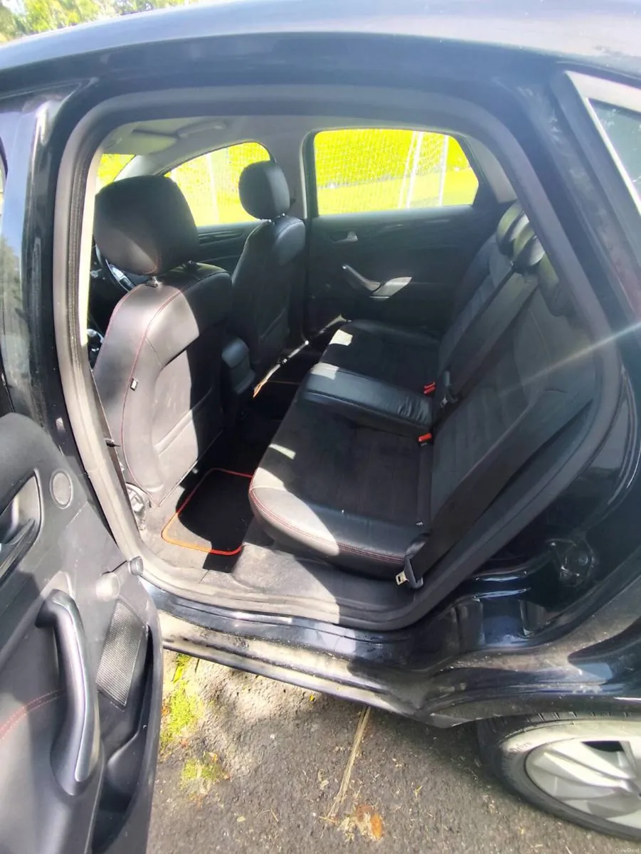 Ford Mondeo - Image 6