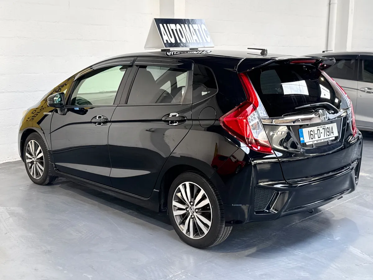 2016 Honda FIT 1.5 Hybrid automatic ,Sports Specs - Image 6