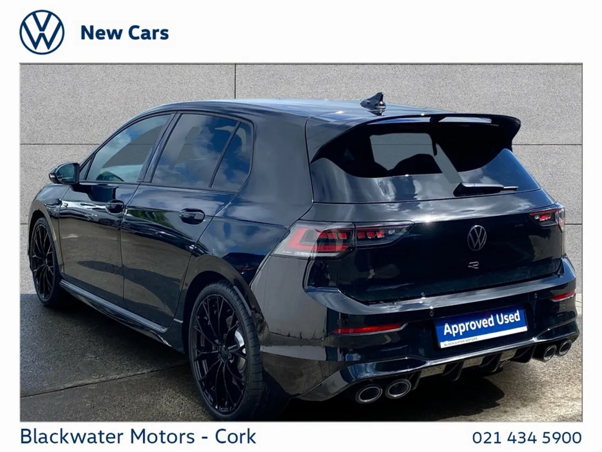 Volkswagen Golf Golf R 2.0 TSI 4MOTION 333BHP DSG - Image 4