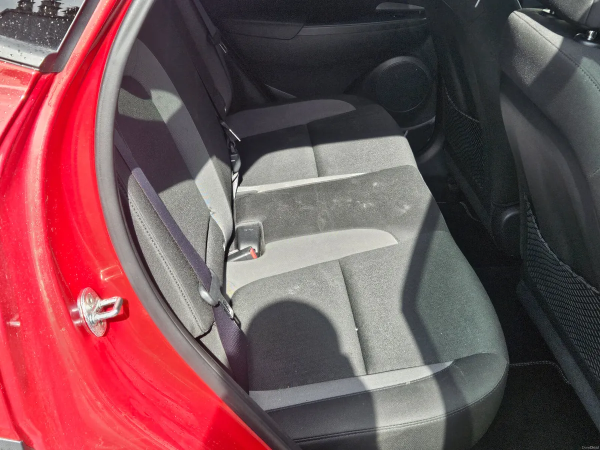 Hyundai KONA petrol  low mileage - Image 4