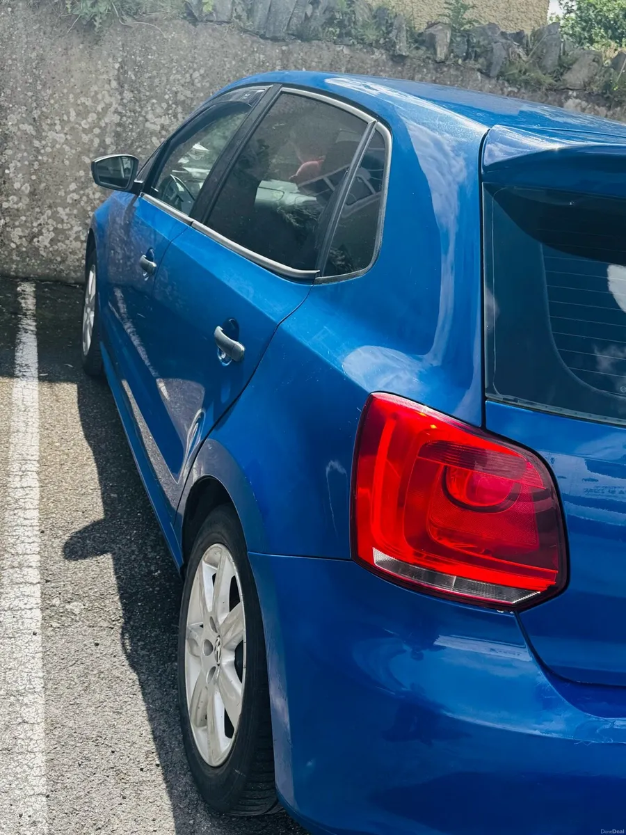 Car - Image 4